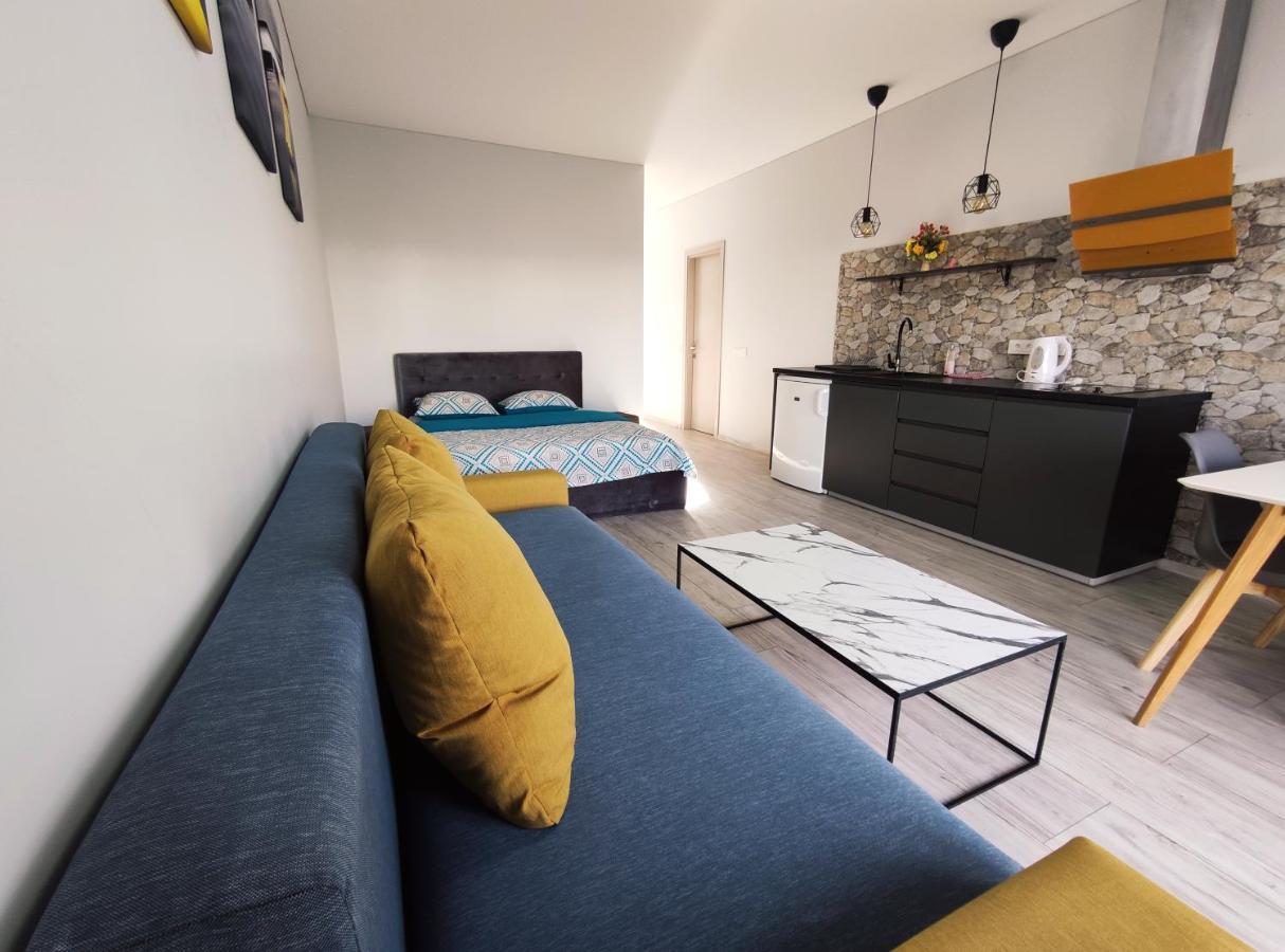 K-Town - Apartments Viabaltic カウナス エクステリア 写真