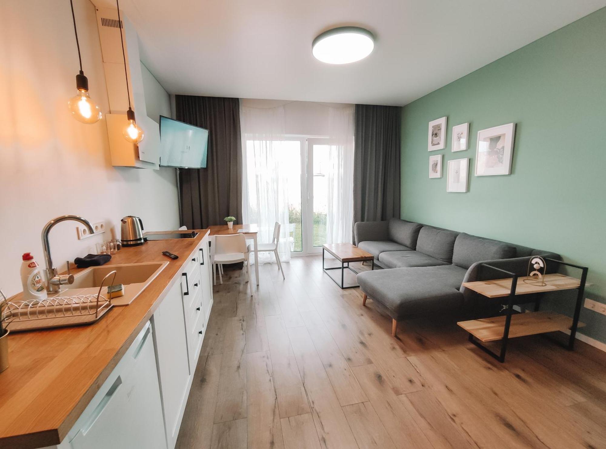 K-Town - Apartments Viabaltic カウナス エクステリア 写真
